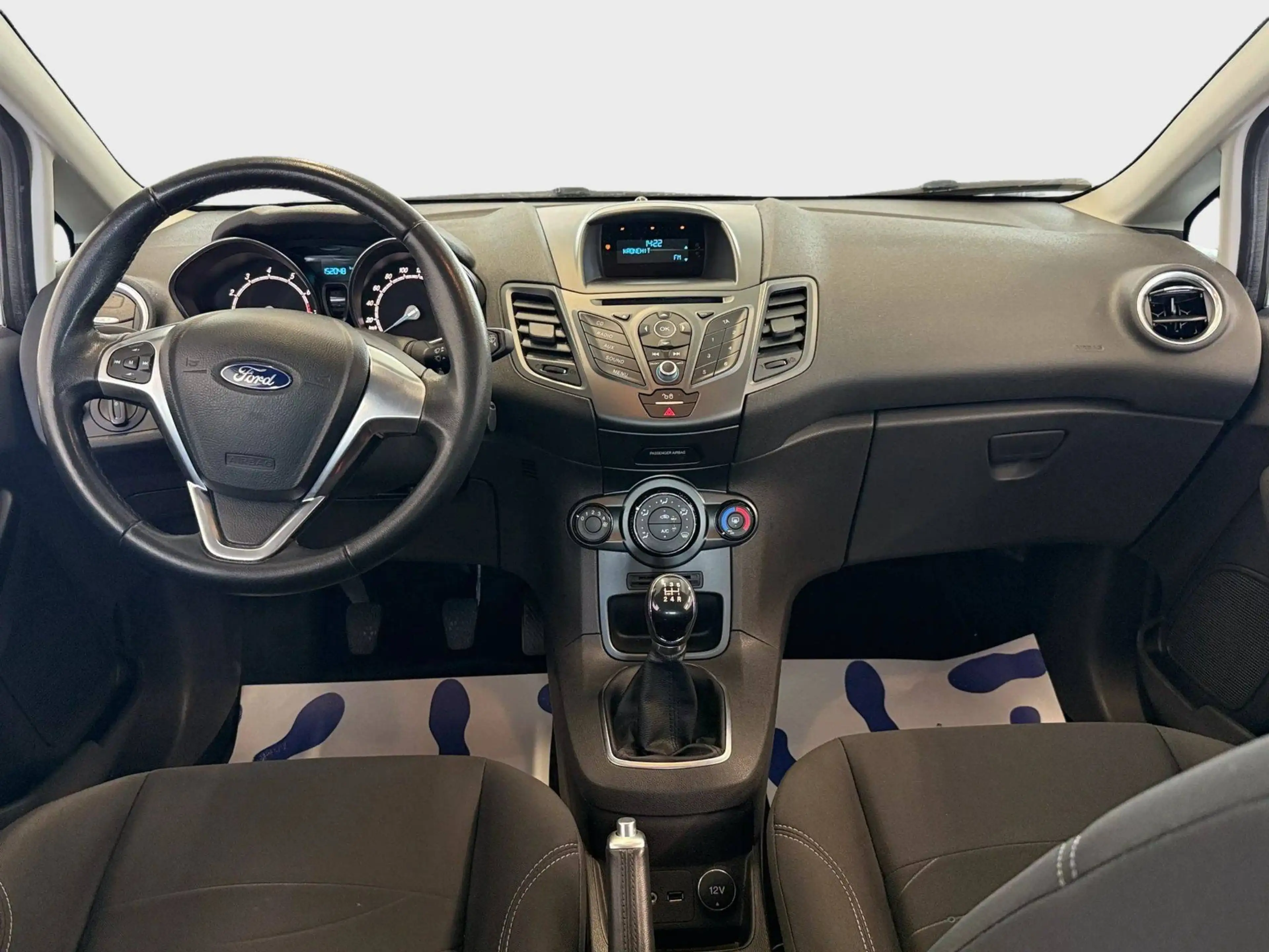 Ford Fiesta Trend 1.25 — photo 9