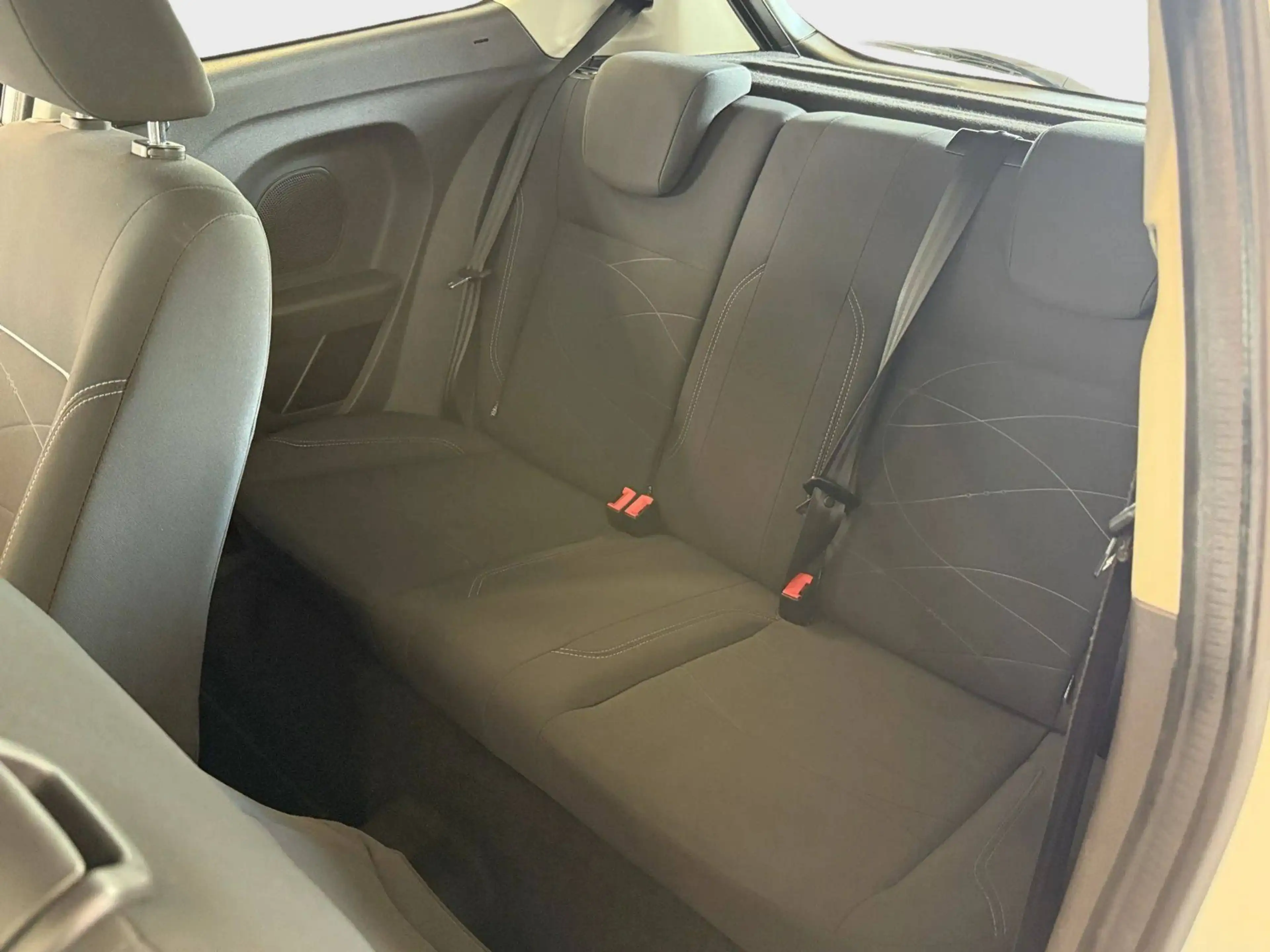 Ford Fiesta Trend 1.25 — photo 10