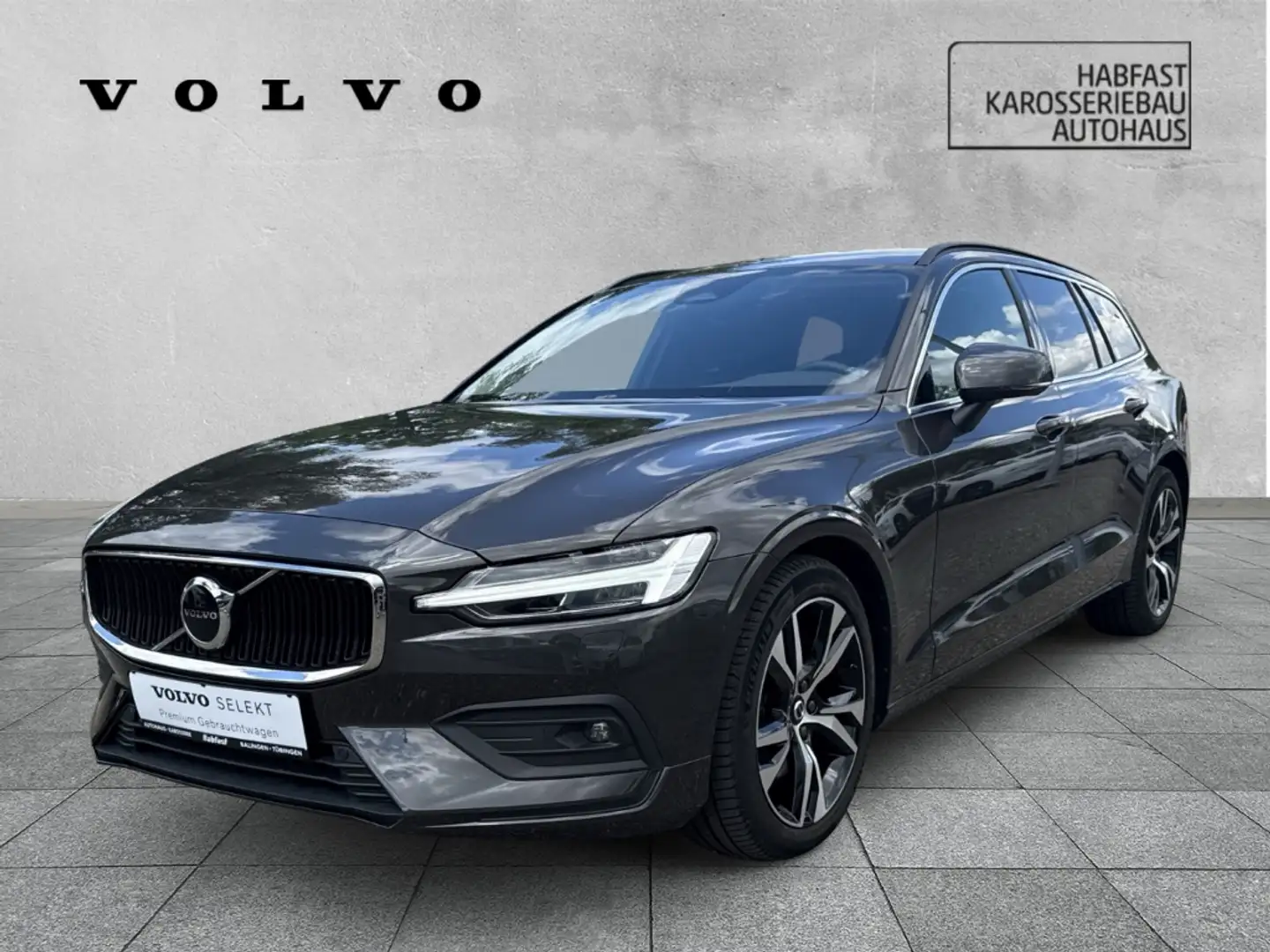 Volvo V60 B3 Core Benzin EU6d Digitales Cockpit Soundsystem Gris - 1