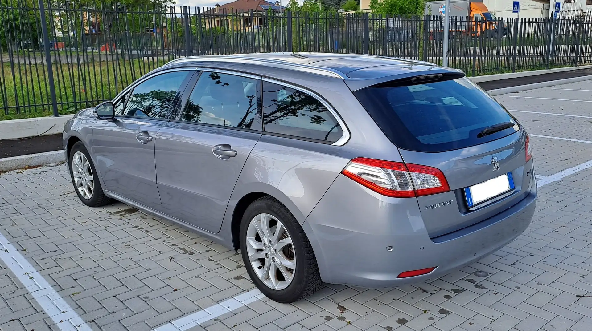 Peugeot 508 508 SW+2.0+hdi+Business+163cv+auto+my15 Silver - 2