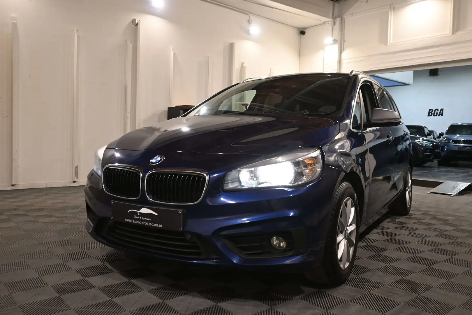 BMW 216 d Gran Tourer d AdBlue EURO 6d / GPS NAVIGATION Bleu - 2