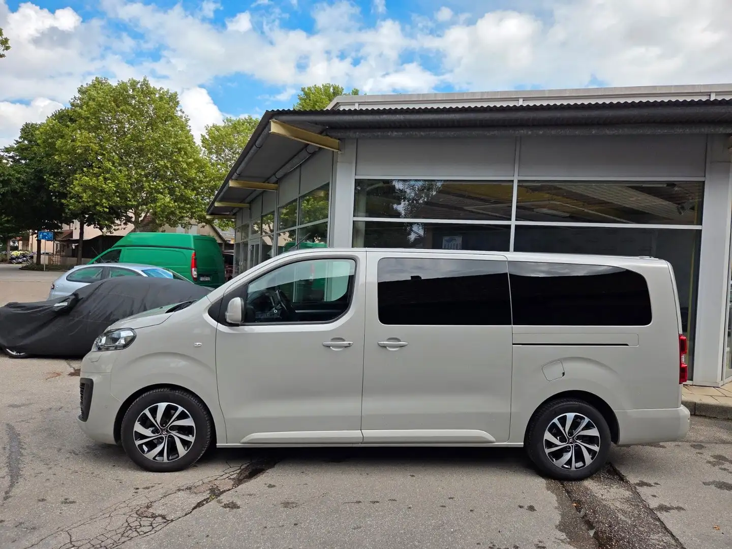 Citroen Spacetourer Spacetourer Shine XL 3 "top Extras" Srebrny - 2