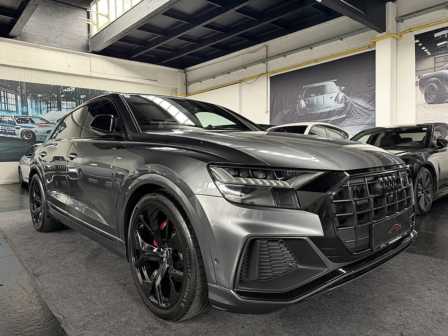 Audi Q8 AUDI Q8 60TDI QUATTRO * S LINE * 22 ZOLL * FINA... Grau - 2
