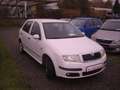 Skoda Fabia Fabia Fließheck 1.4 16V TÜV NEU !! Weiß - thumbnail 2