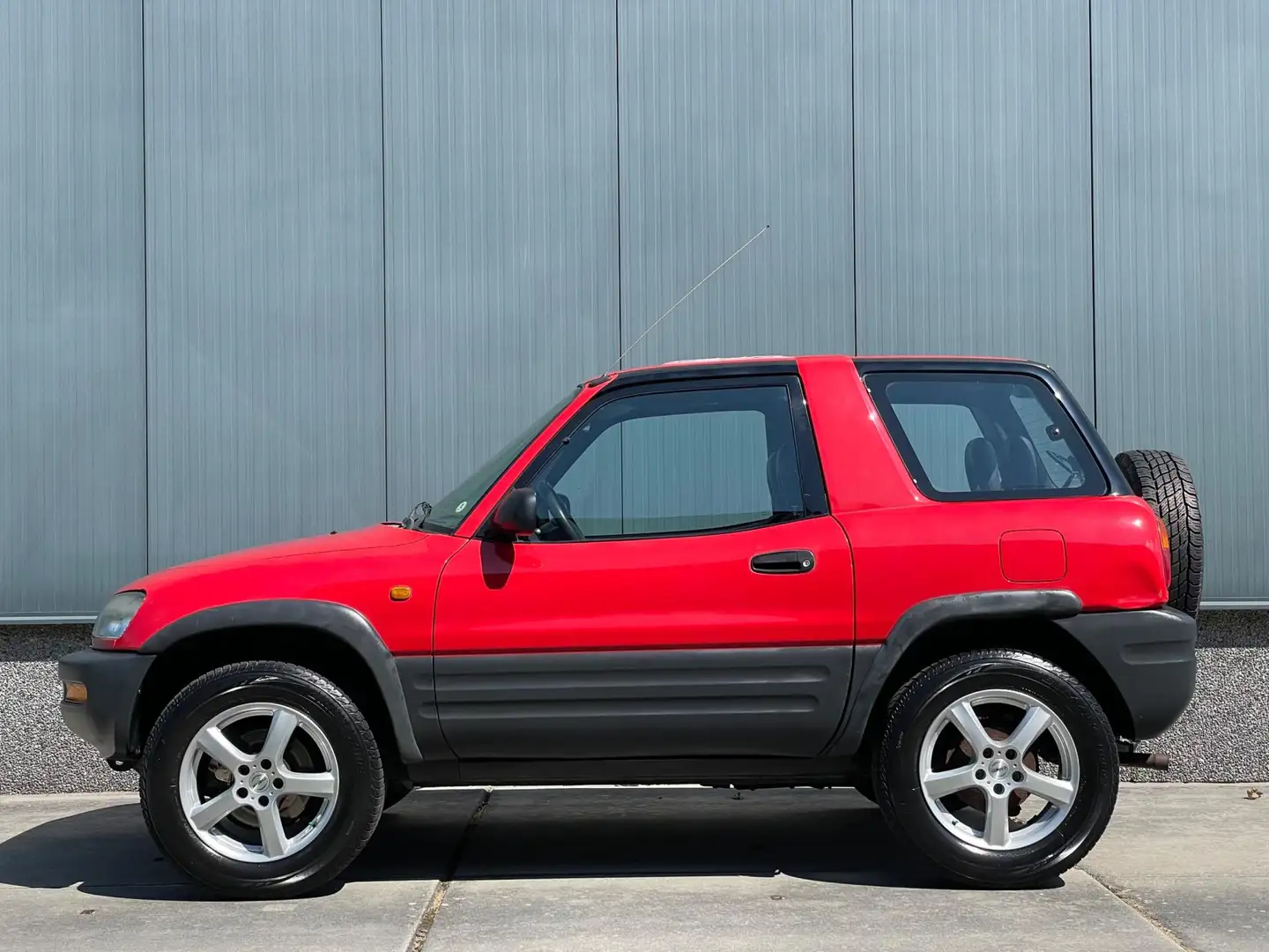 Toyota RAV 4 FunCruiser 2.0i | 4x4 | Elektrisch pakket Rood - 2