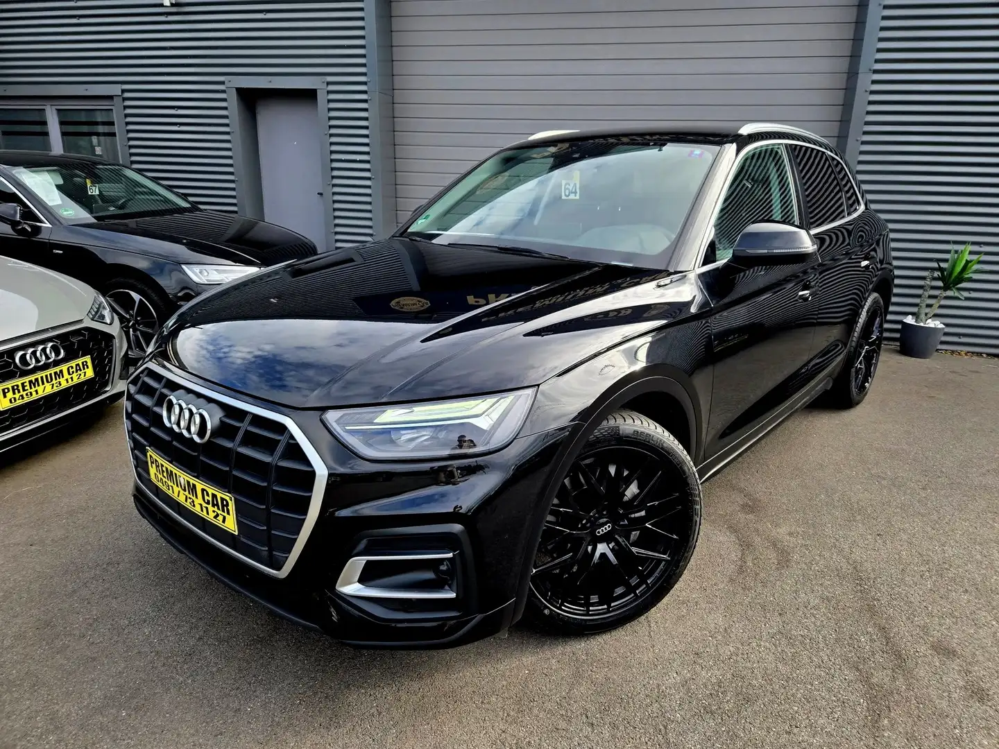 Audi Q5 30 TDi Business Edition Sport S tronic Black - 2