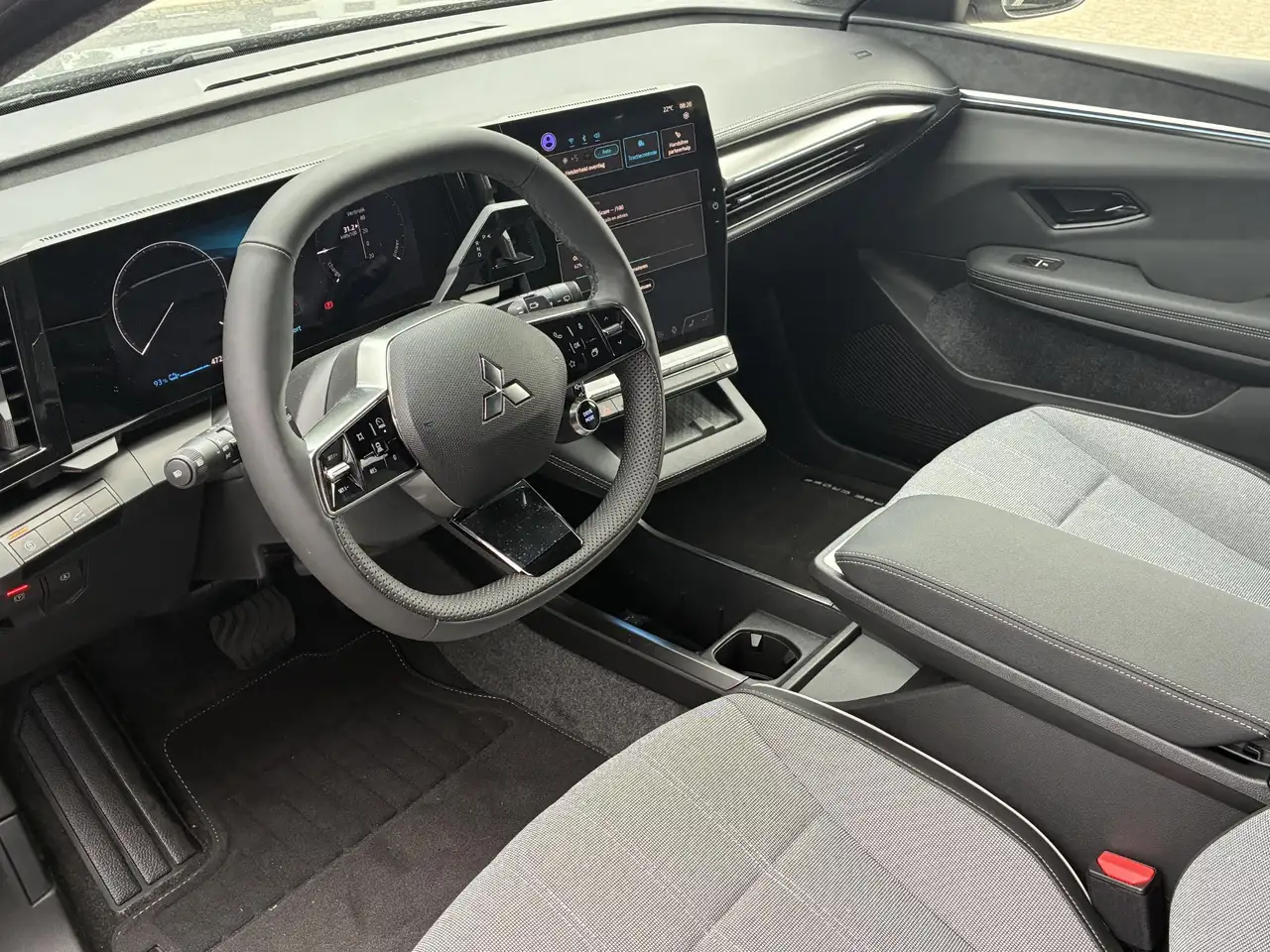 Mitsubishi Eclipse Cross 2026 — фото 30
