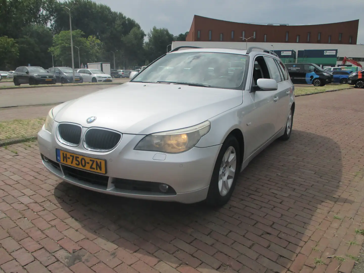BMW 525 Touring Zilver - 1