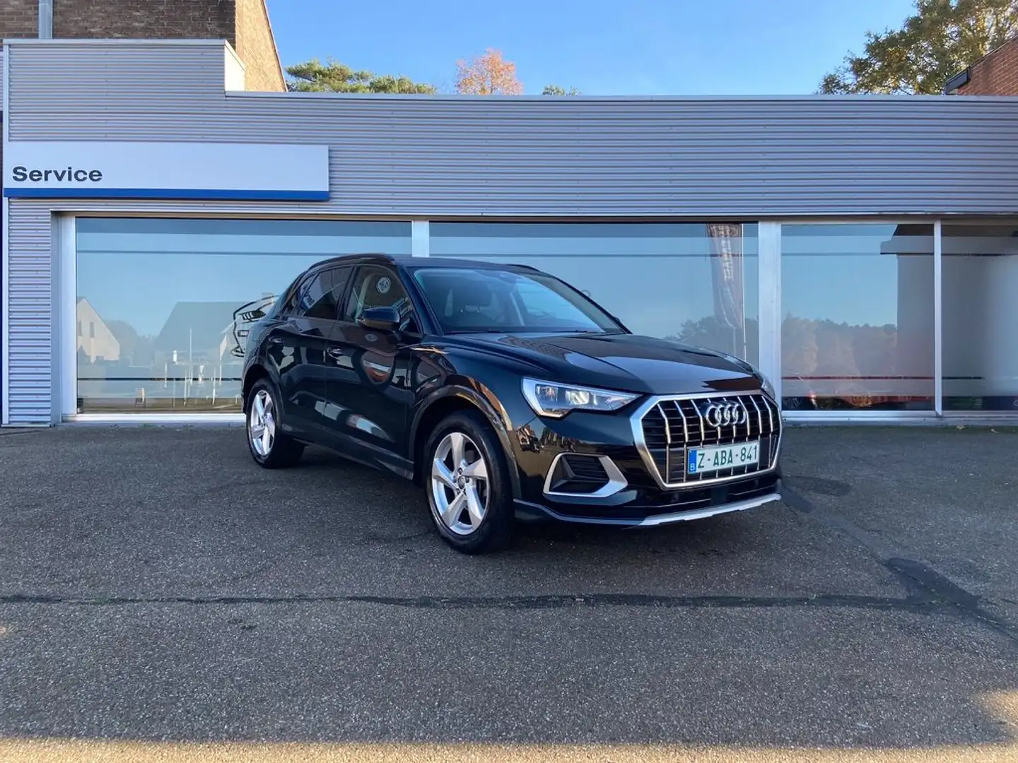 Audi Q3 Q3 35 TFSI S tronic-Virtual cockpit-1eEig-Garantie Zwart - 2