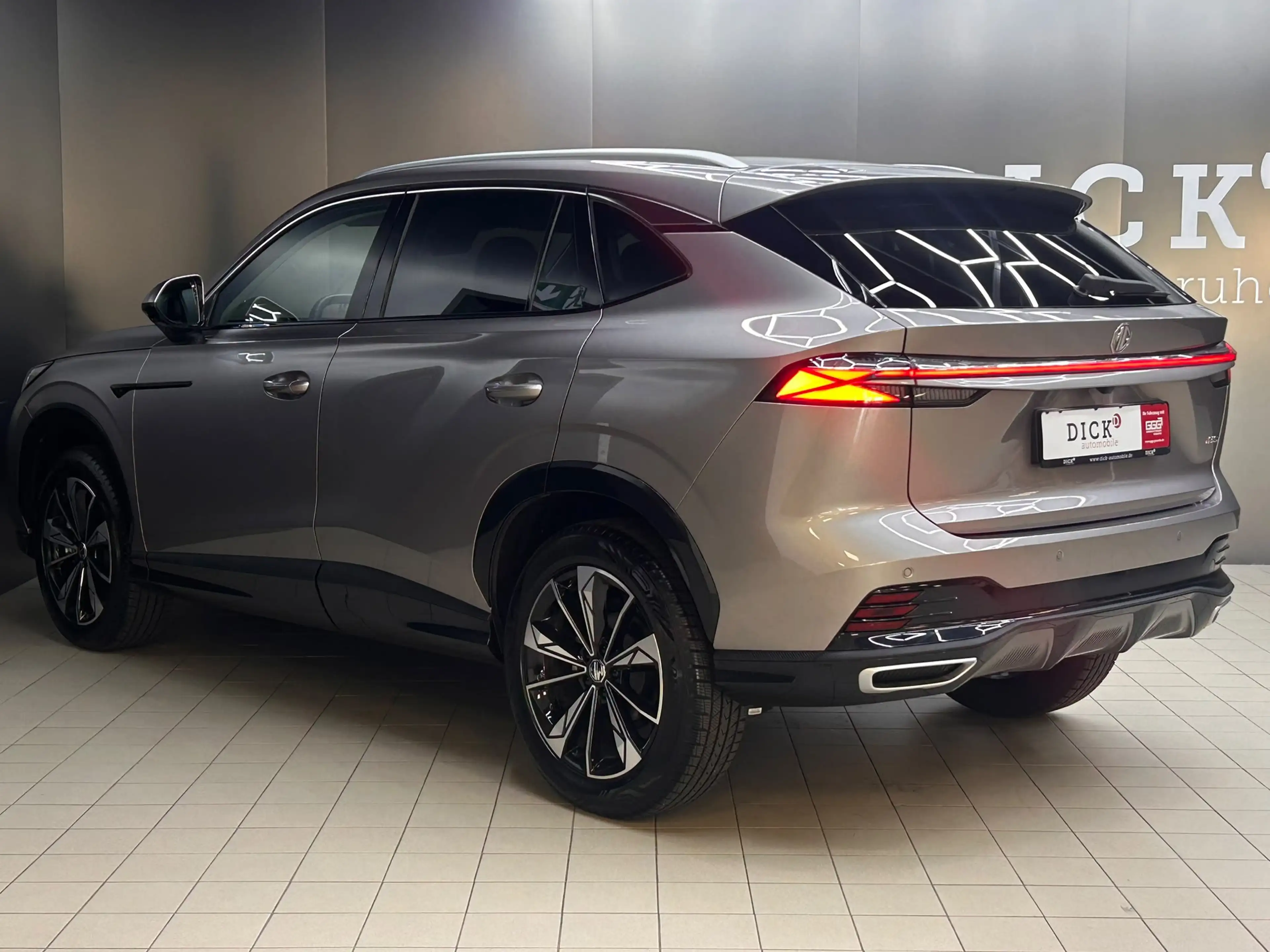 MG HS 1.5 TGDI Luxury >NAV+360+VIRTU+ACC+LEDER+SHZ+ — photo 5