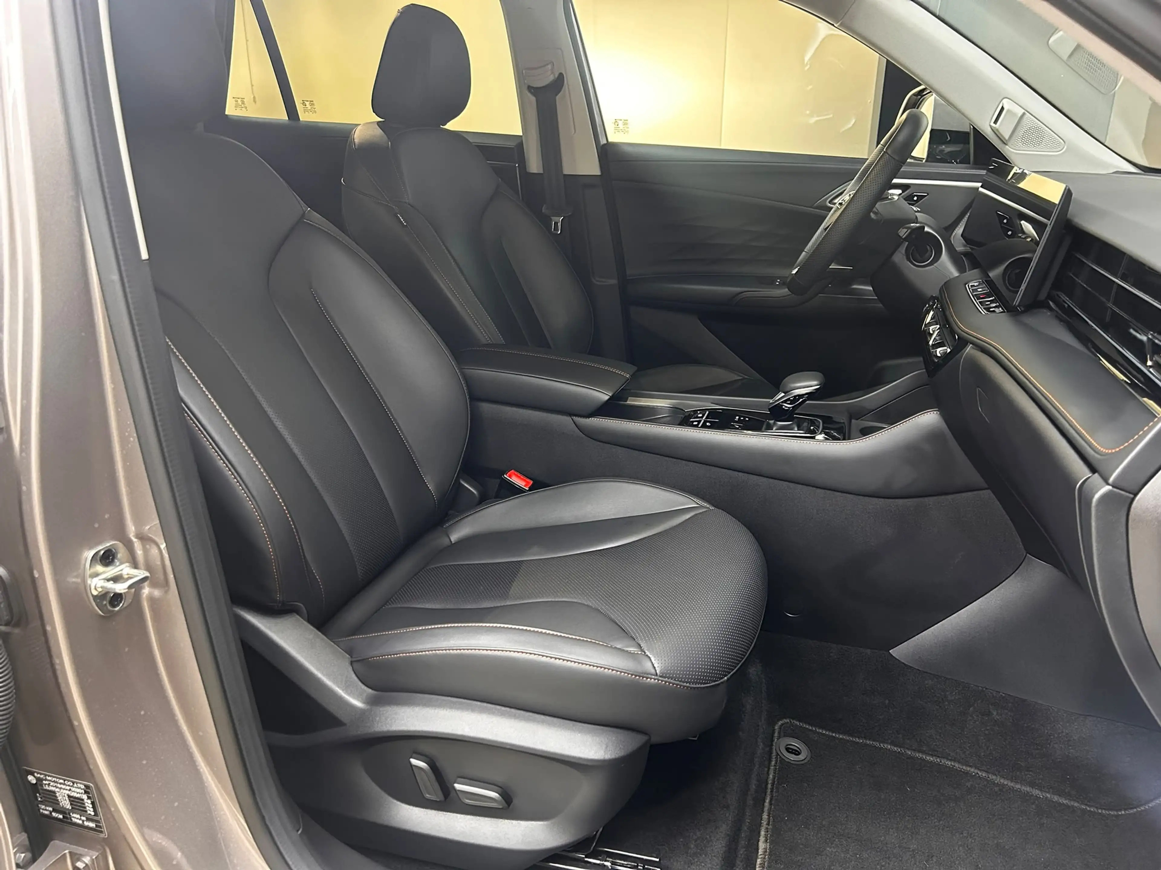 MG HS 1.5 TGDI Luxury >NAV+360+VIRTU+ACC+LEDER+SHZ+ — photo 9