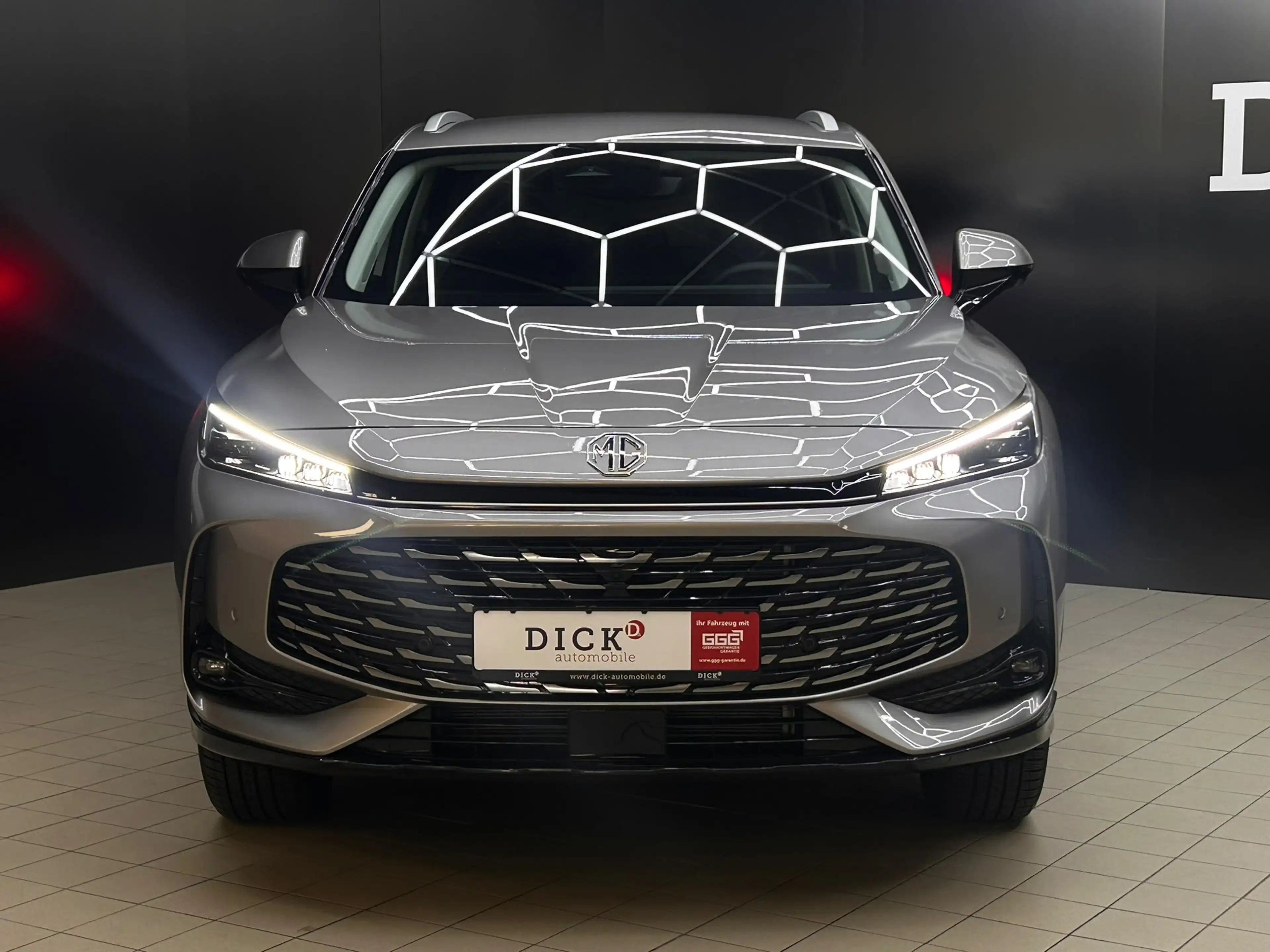 MG HS 1.5 TGDI Luxury >NAV+360+VIRTU+ACC+LEDER+SHZ+ — photo 2