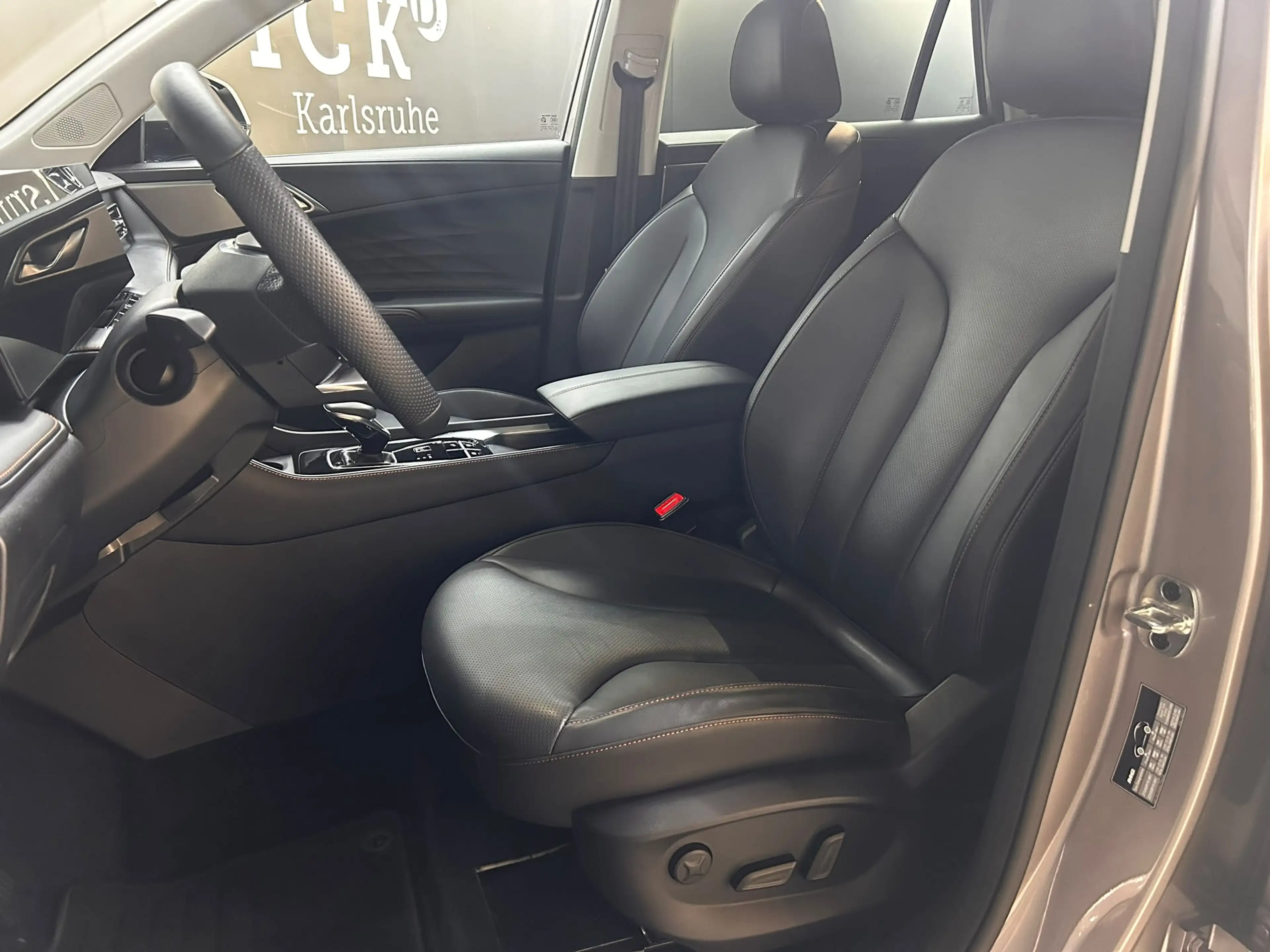 MG HS 1.5 TGDI Luxury >NAV+360+VIRTU+ACC+LEDER+SHZ+ — photo 8
