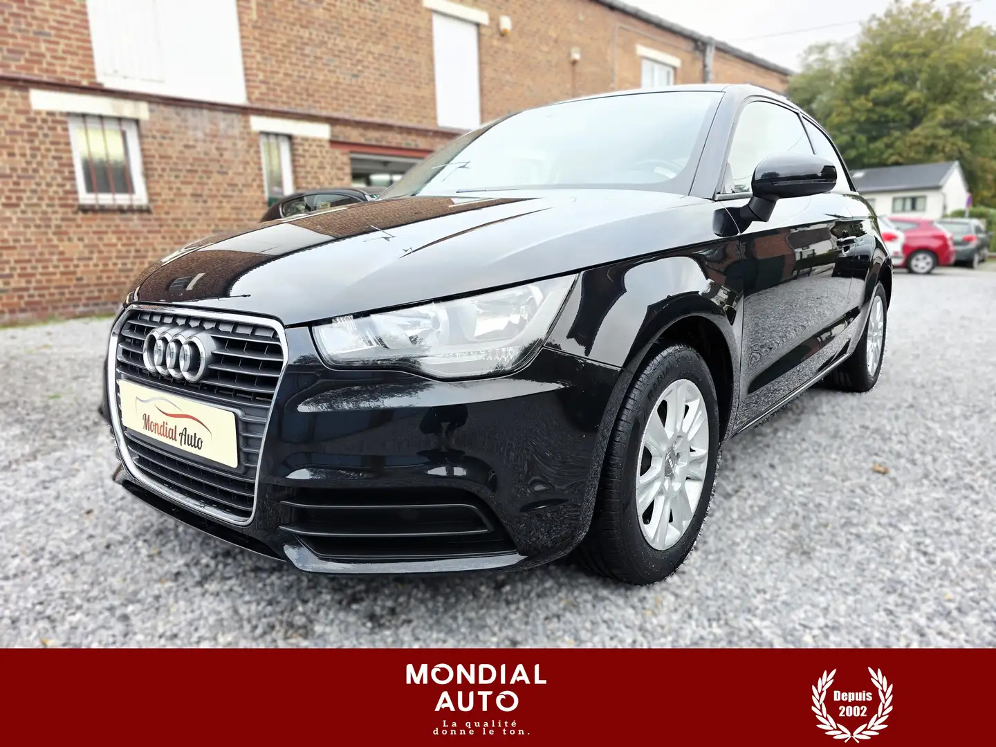 Audi A1 A1 1.6 TDi Ambition Noir - 1