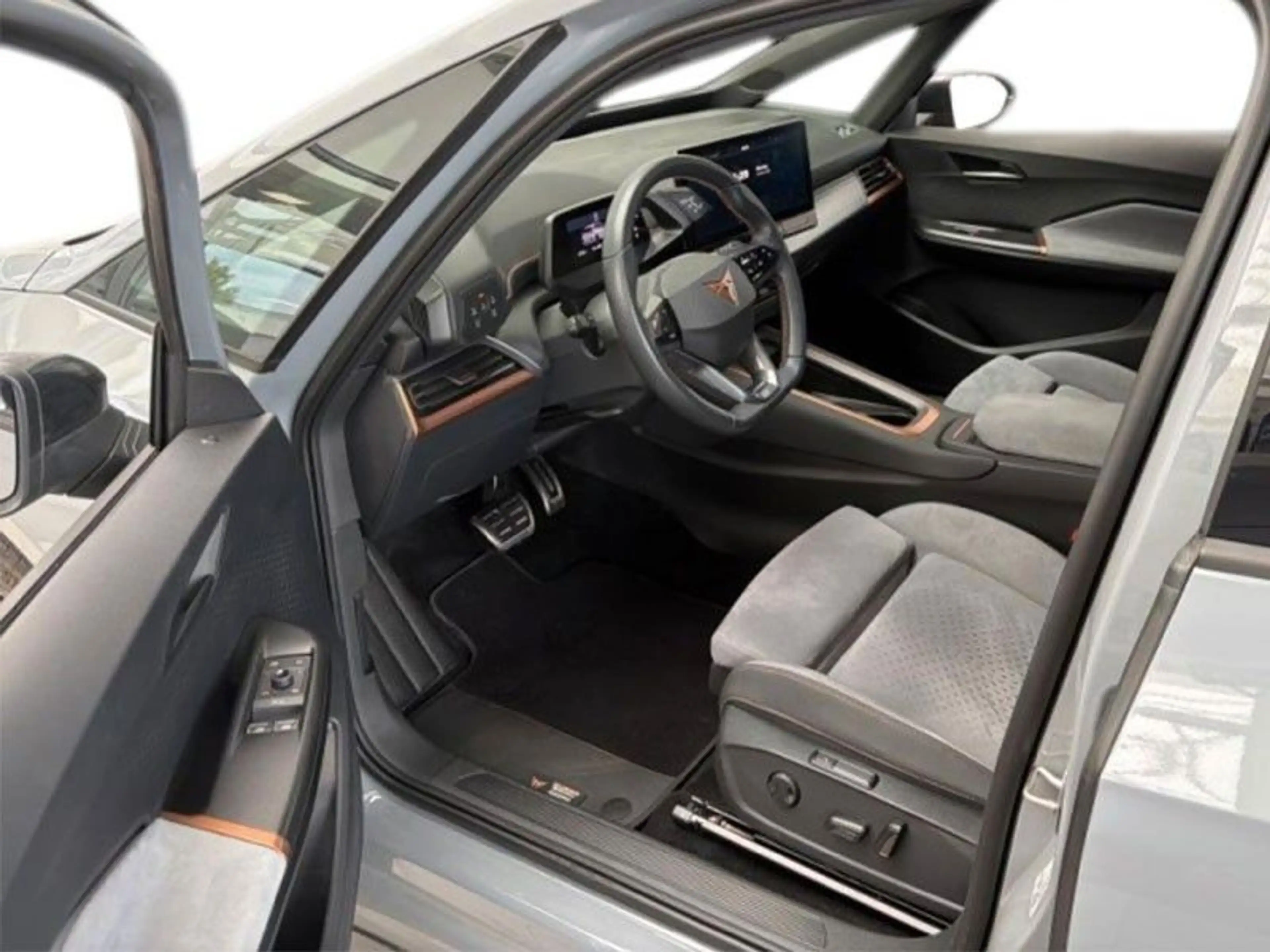 CUPRA Born 150 kW Edition Dynamic — photo 13