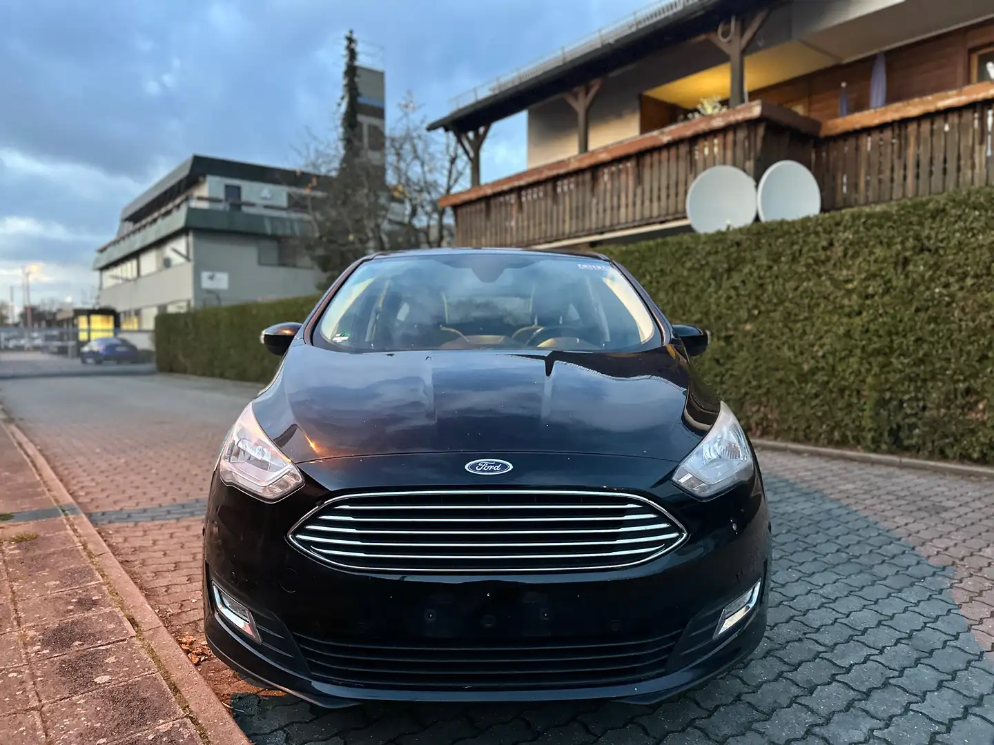 Ford C-Max Titanium*Navi*SZH*AHK*PDC* Noir - 2