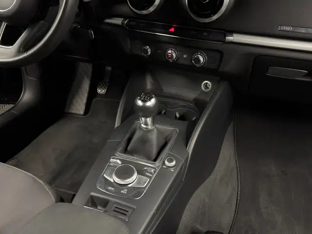 Audi A3 view 23
