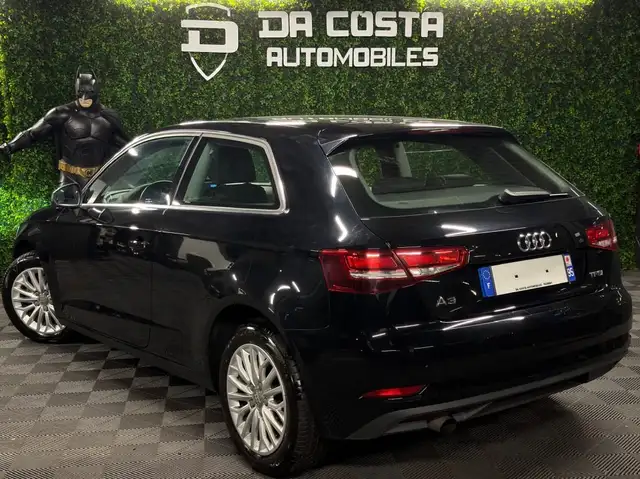Audi A3 view 6
