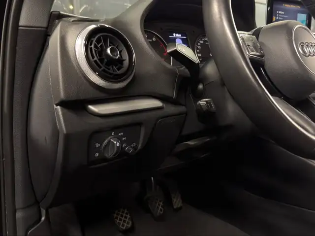 Audi A3 view 12