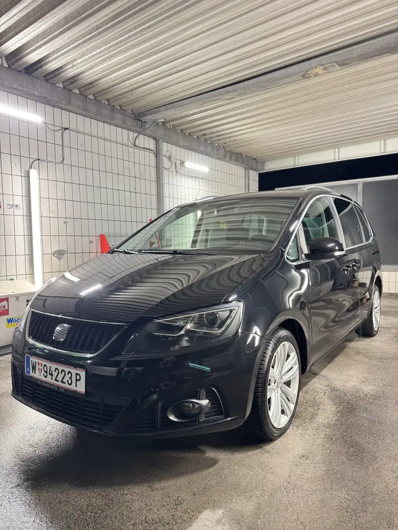 SEAT Alhambra 2,0 TDI CR DPF DSG Schwarz - 1