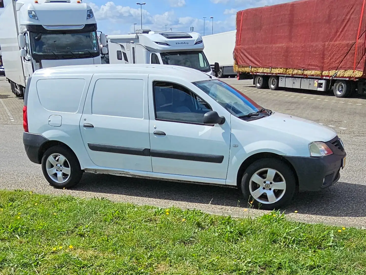 Dacia Logan Logan 1.6 Blanc - 2