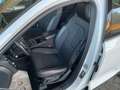 Volvo XC40 D3 Momentum AWD Weiß - thumbnail 8
