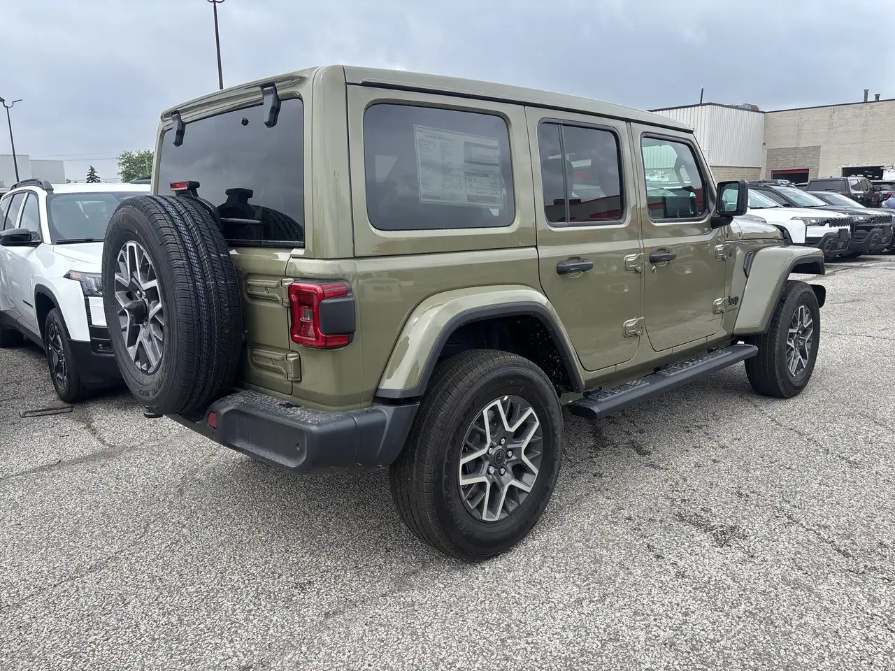 Jeep Wrangler photo Jeep Wrangler