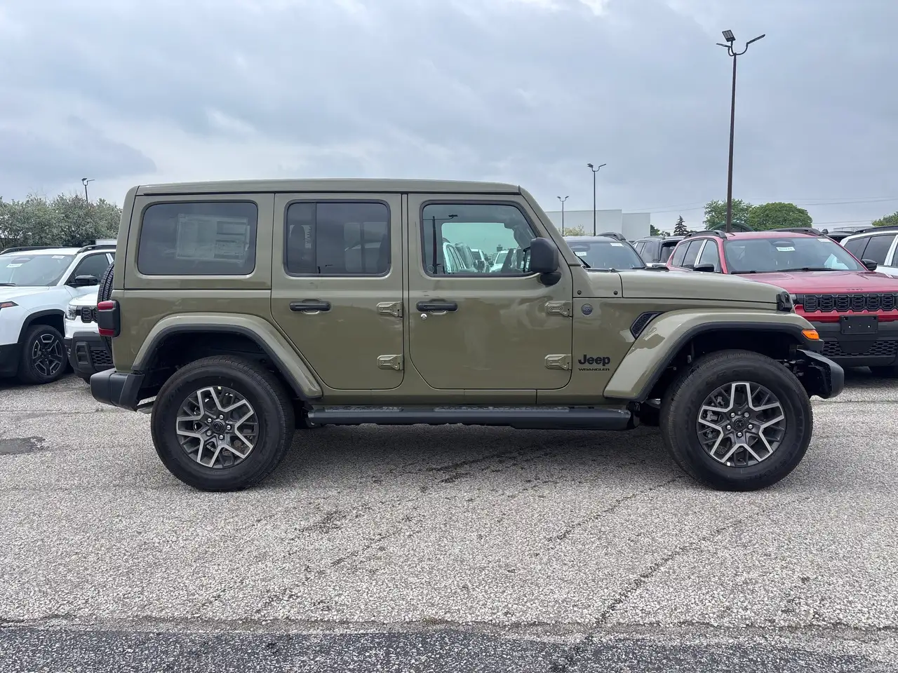 Jeep Wrangler photo Jeep Wrangler