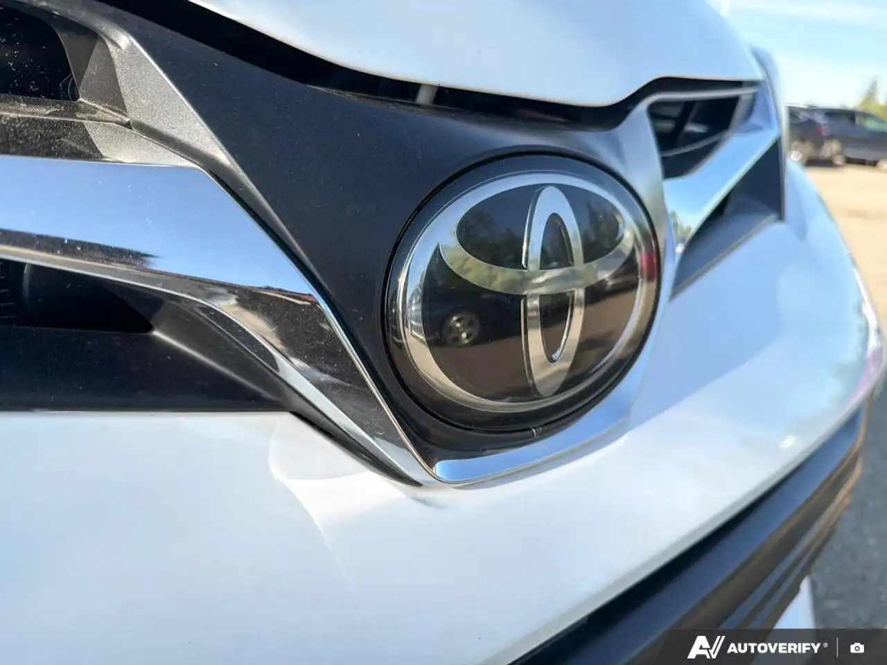 Toyota Sienna снимка Toyota Sienna