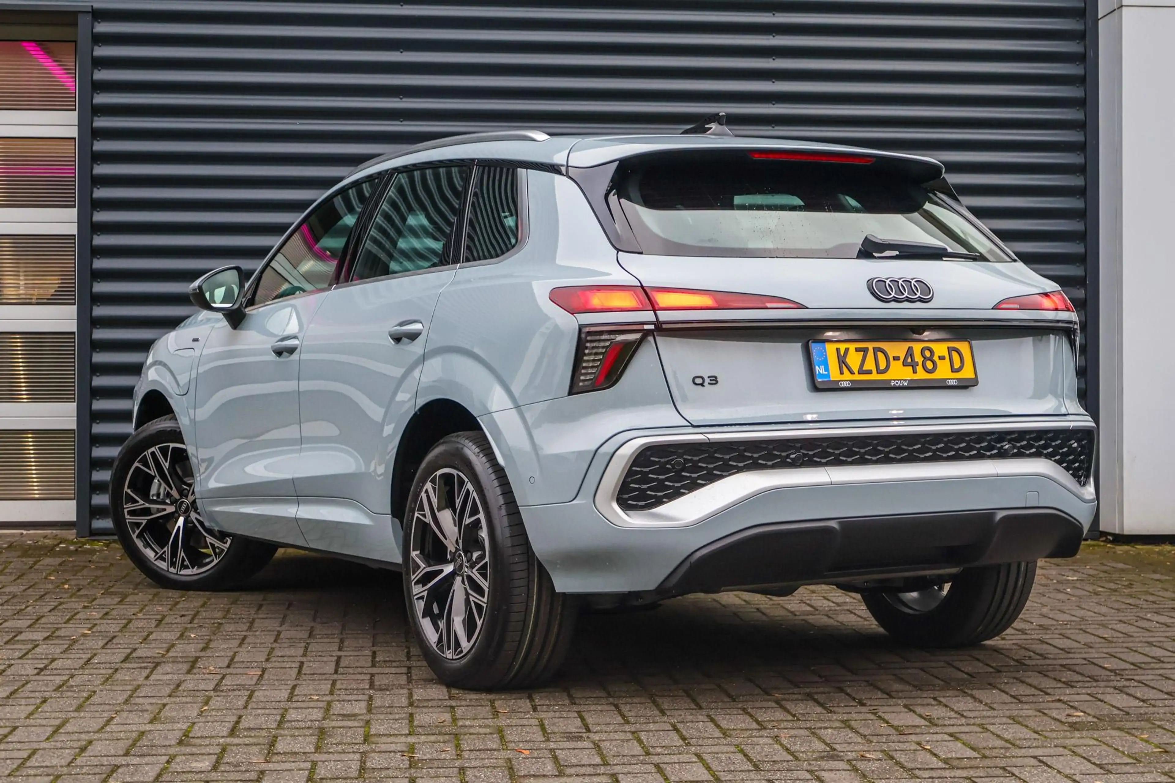 Audi Q3 1.5 e-hybrid 272pk S edition | Trekhaak | 19" Velg — photo 11