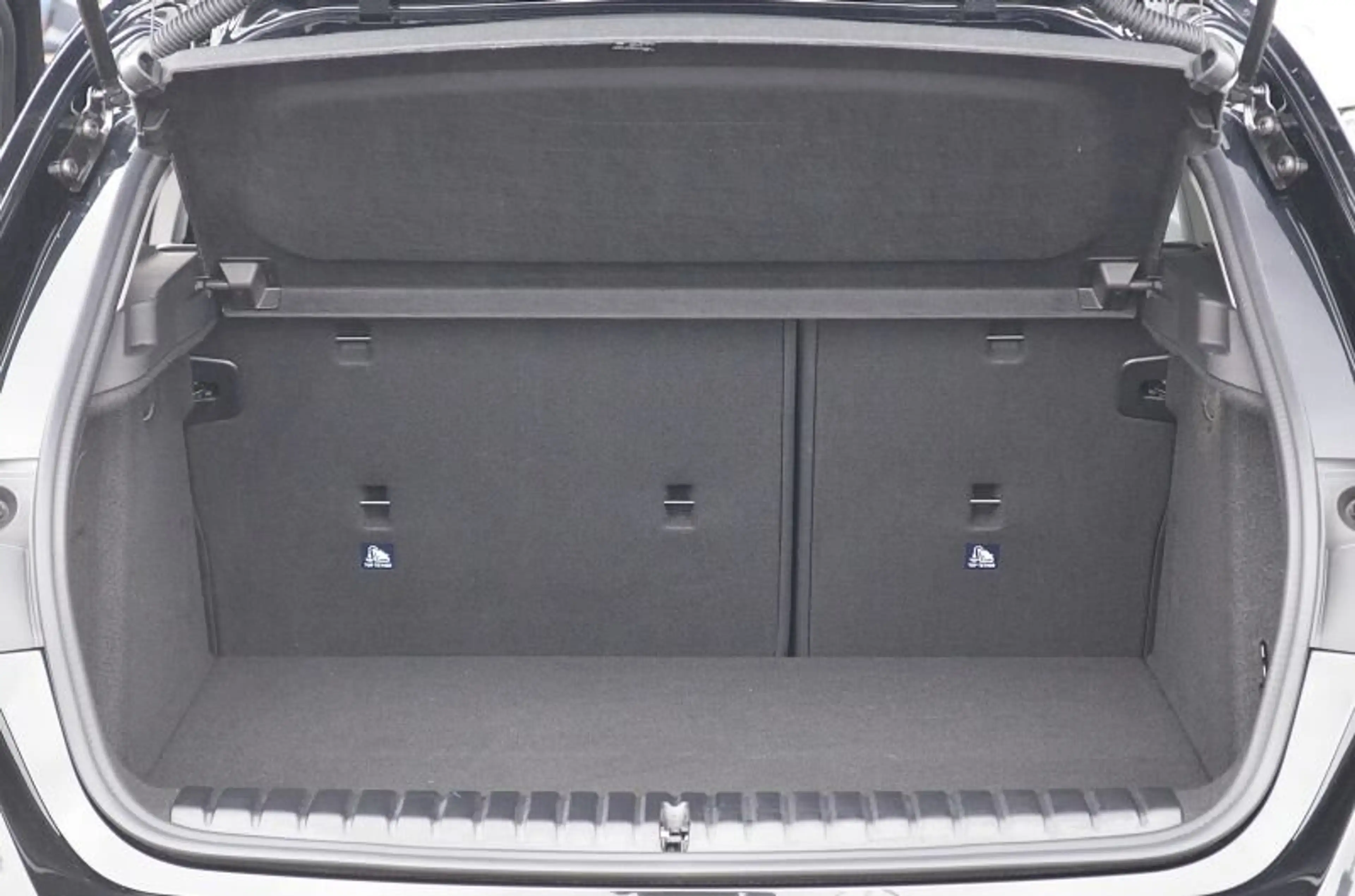 BMW 116 M Sport Design Navi.Ad. LED.Kamera.Keyless — photo 10