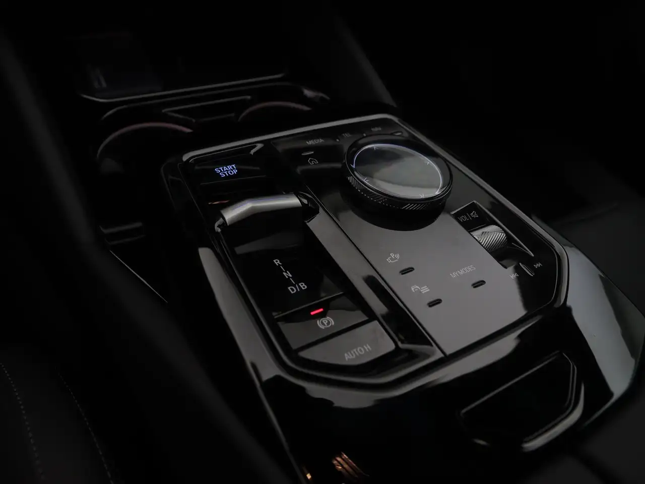 BMW i5 2026 — фото 14