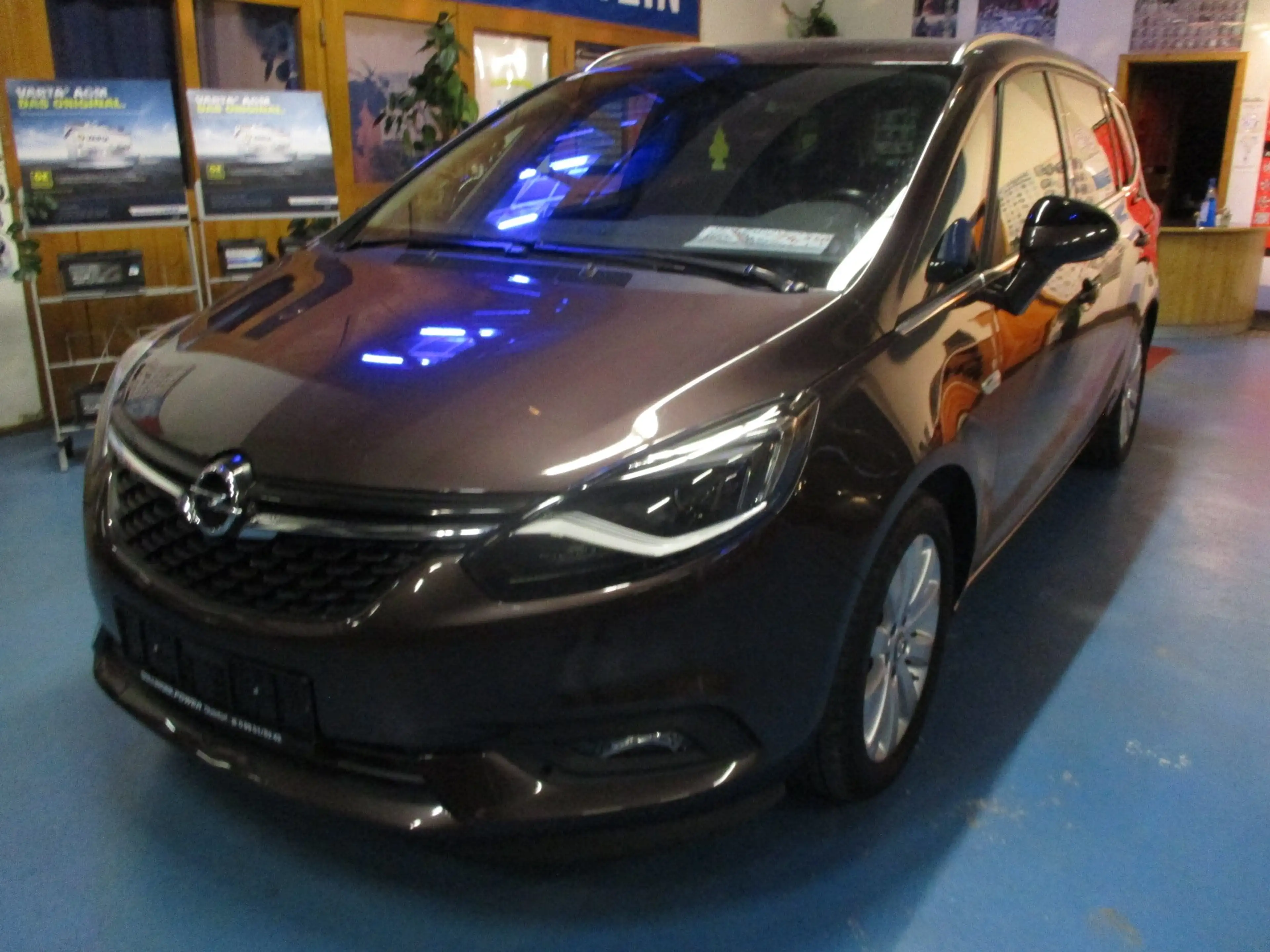 Opel Zafira Tourer 1.4 Turbo Innovation,LED,Kamera, — photo 4