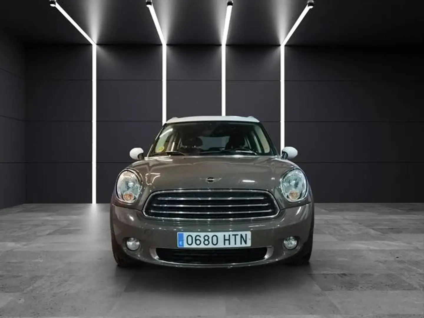 MINI Cooper Countryman D ALL4 AUT. Marrón - 2