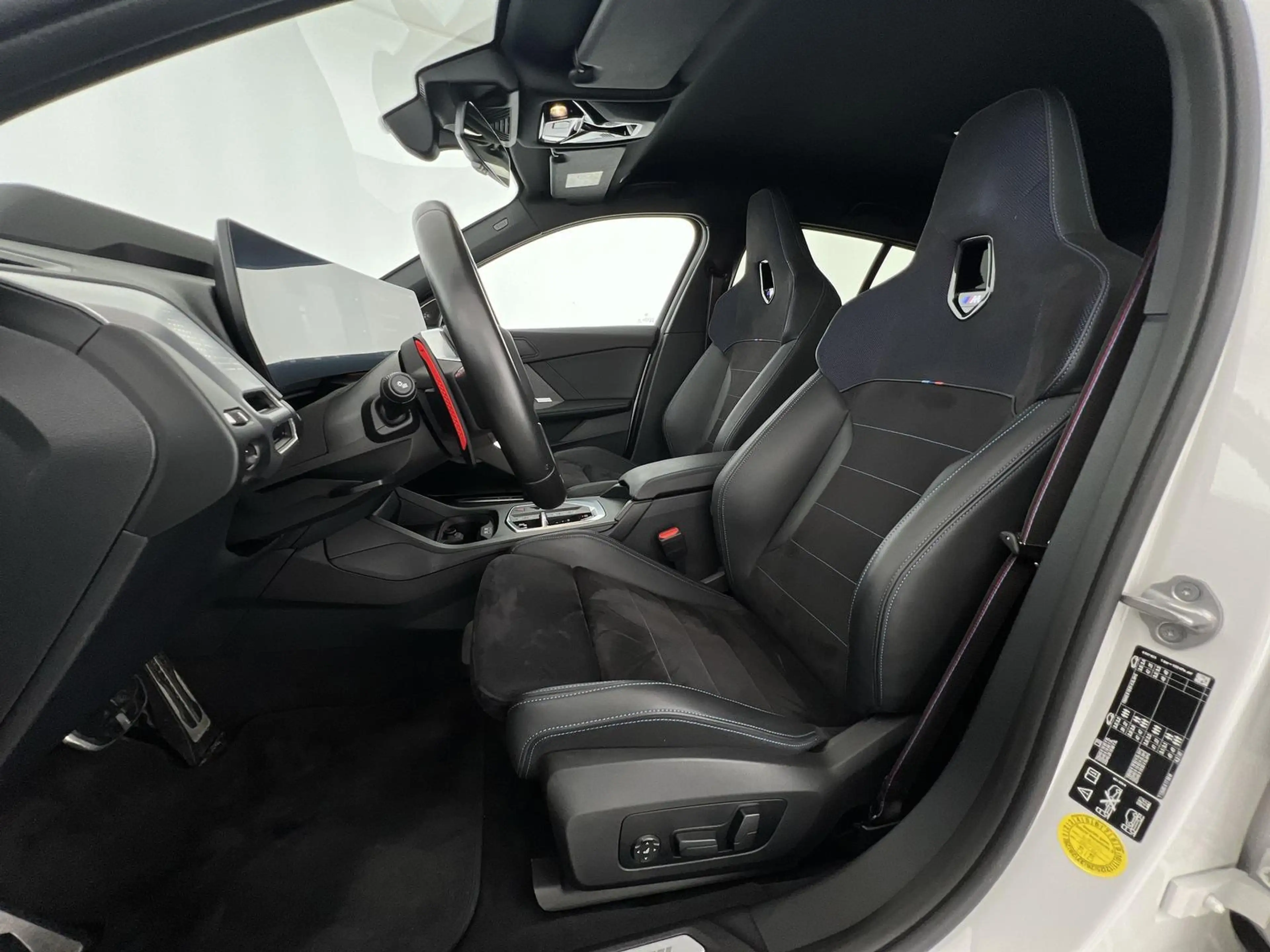 BMW 135 xDrive 2.0*NAVI*360°K*LHZ*uvm — photo 8