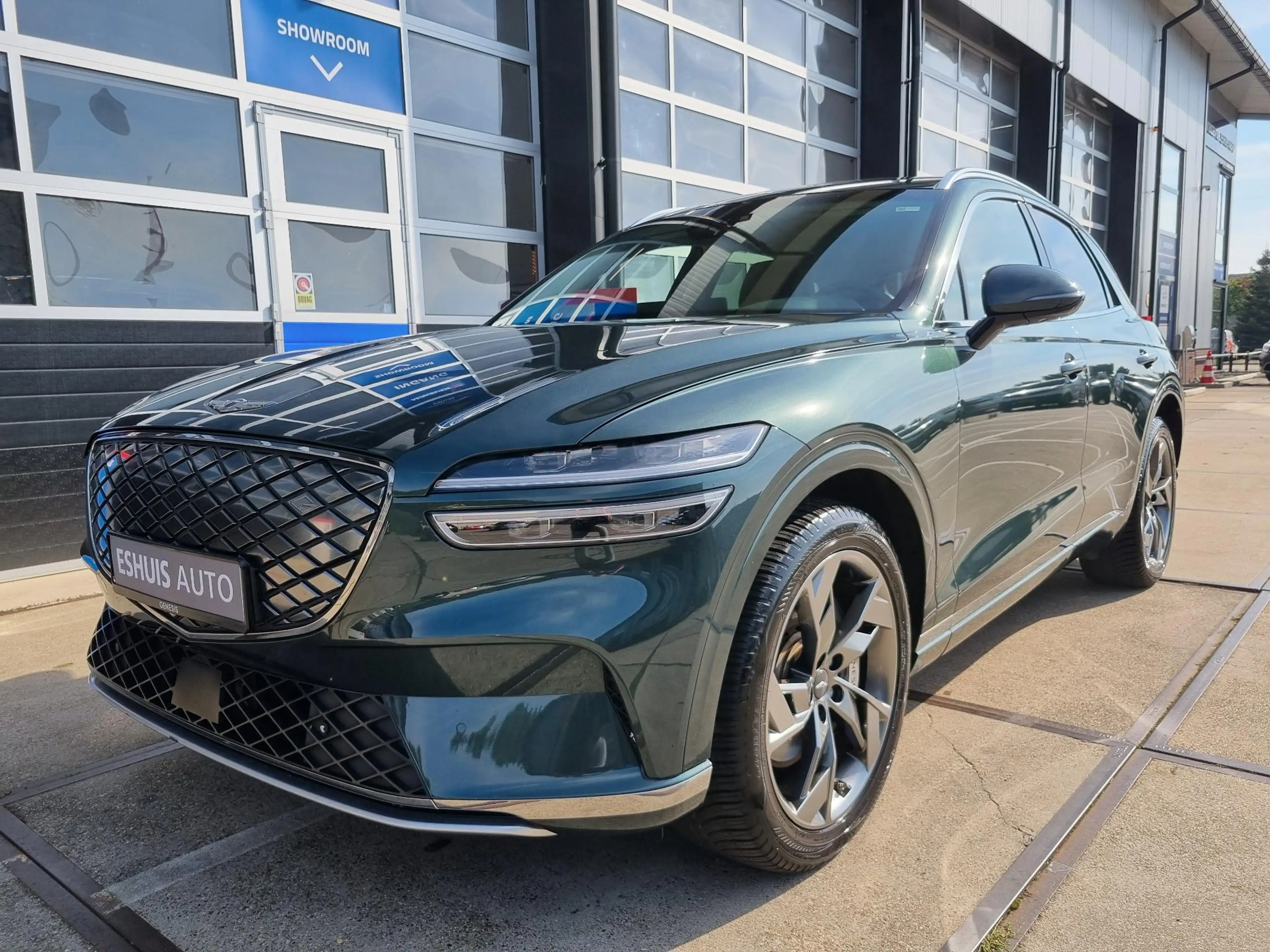 Genesis GV70 Electrified AWD Sport 490pk Dual Motor / NAPPA LEE — photo 32