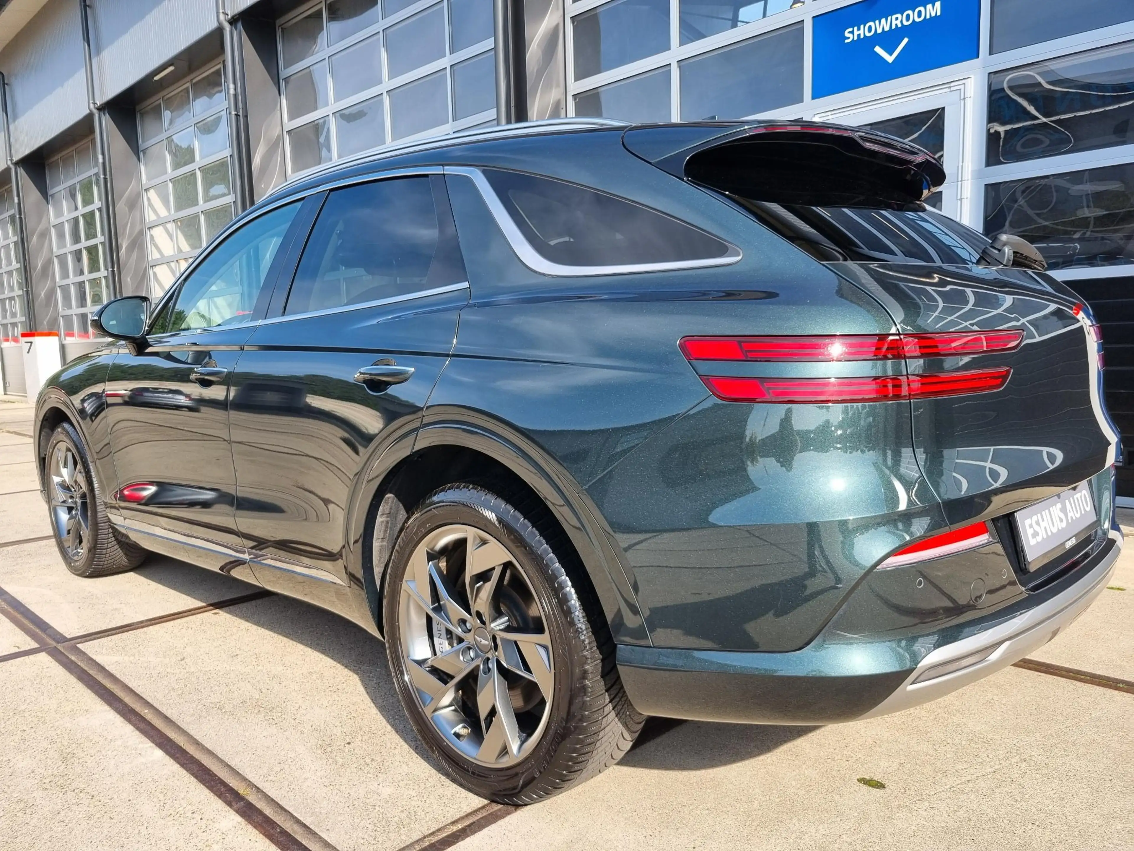 Genesis GV70 Electrified AWD Sport 490pk Dual Motor / NAPPA LEE — photo 33