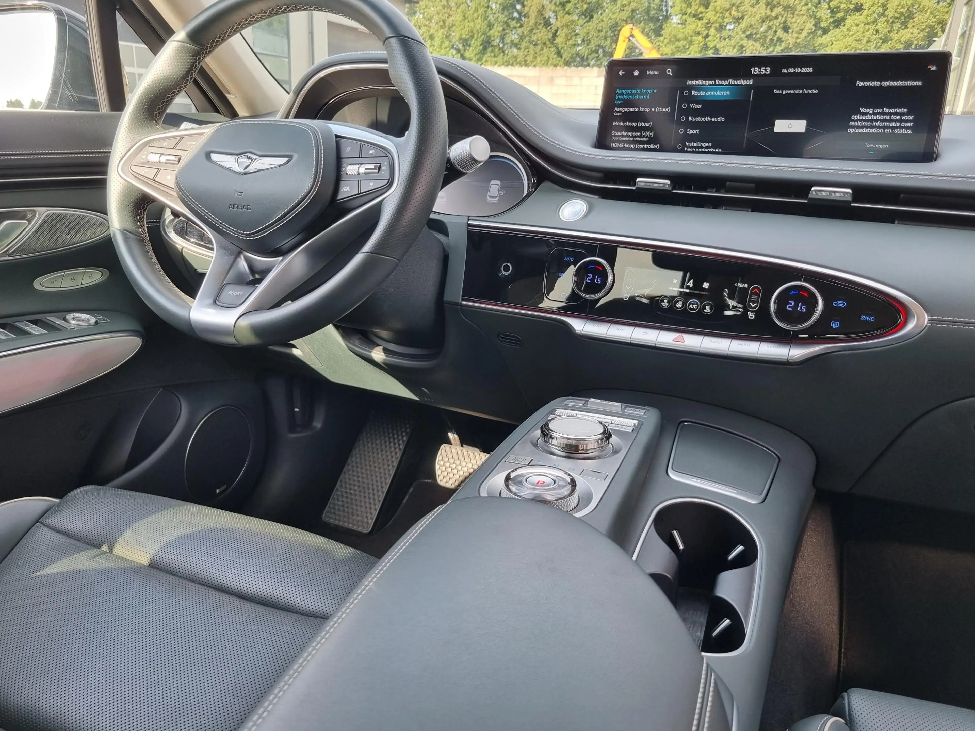 Genesis GV70 Electrified AWD Sport 490pk Dual Motor / NAPPA LEE — photo 5