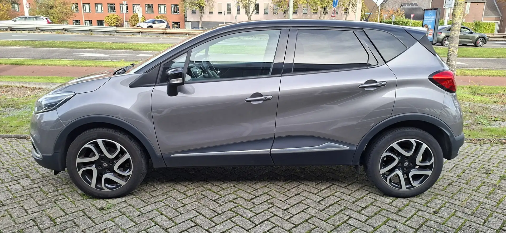 Renault Captur 1.2 TCe Dynamique automaat/100% onderhouden Grijs - 2
