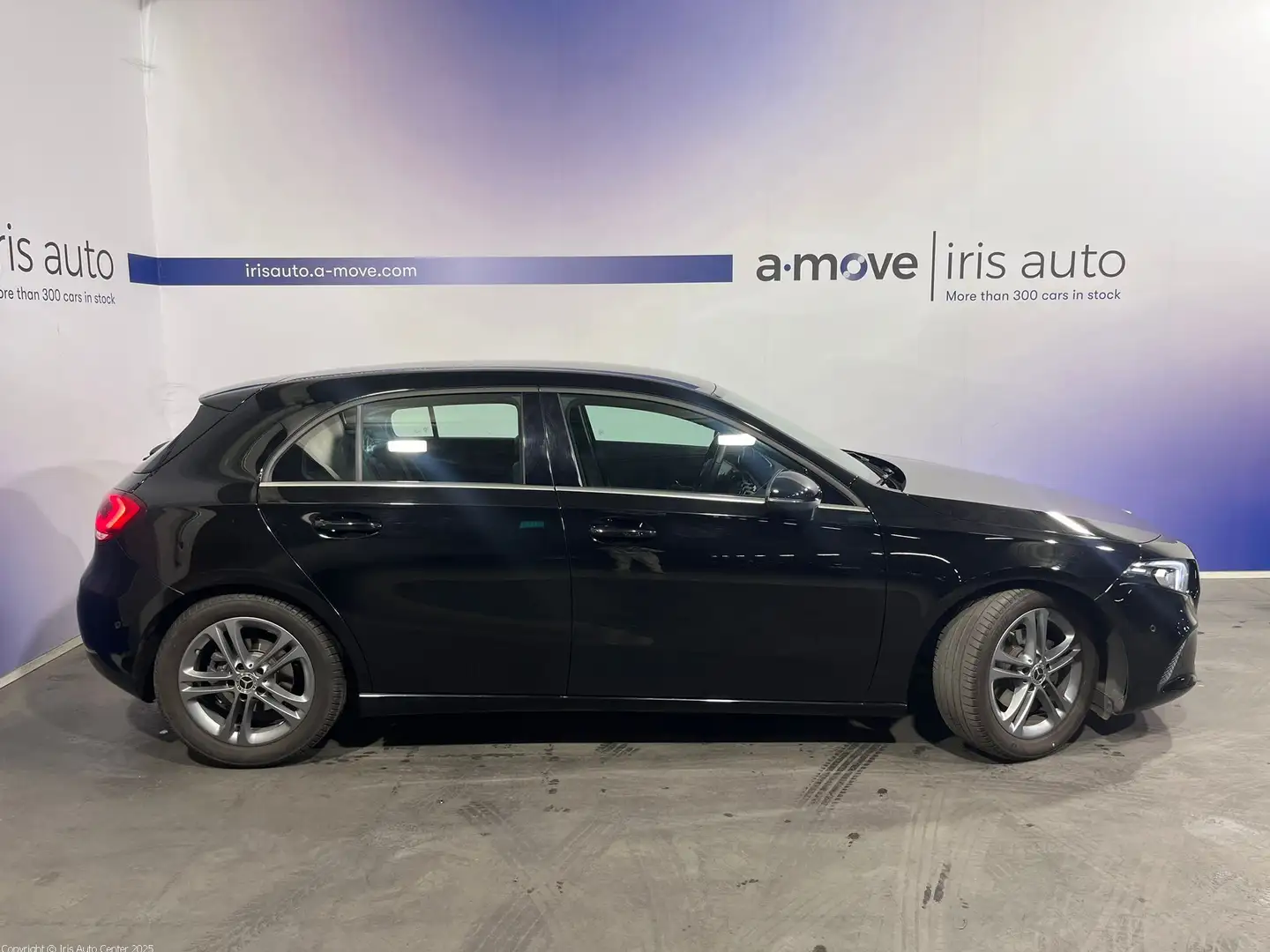 Mercedes-Benz A 180 BOITE AUTO | CAM. DE RECUL | NAVI. | CRUISE Noir - 2