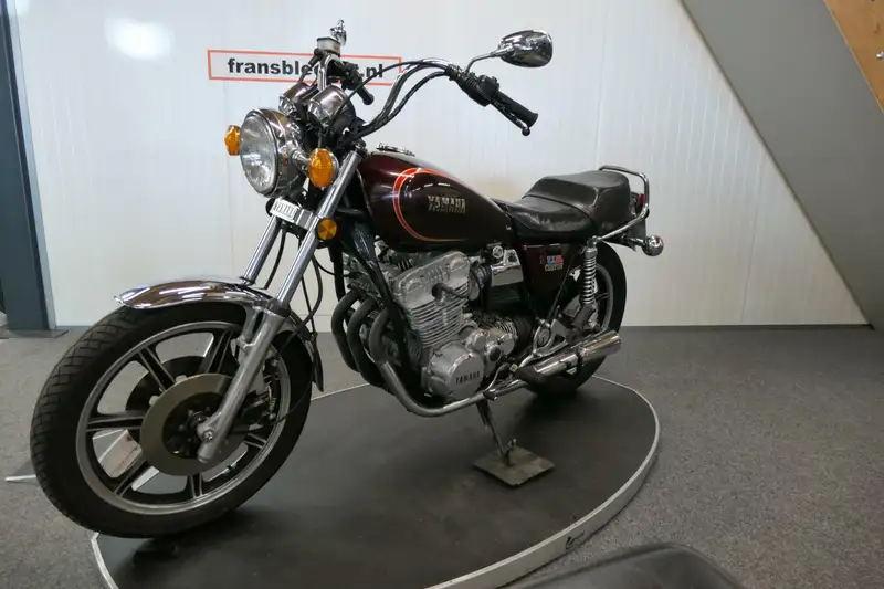 Yamaha XS 750 - foto 5