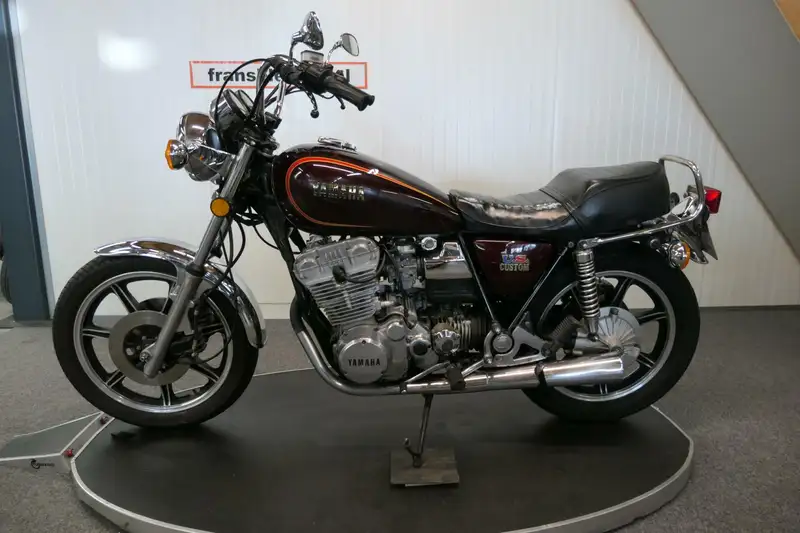 Yamaha XS 750 - foto 6