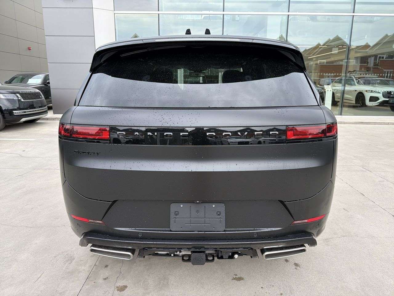 2026 Land Rover Range Rover Sport P400 Dynamic HSE alt 4