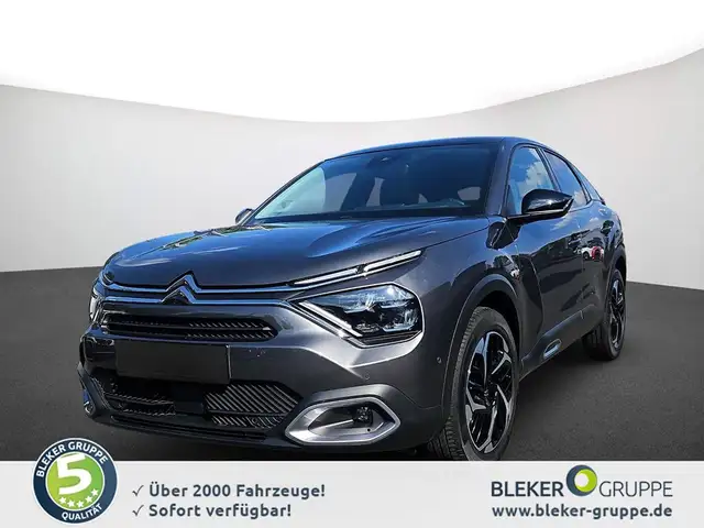 Citroen C4 view 2