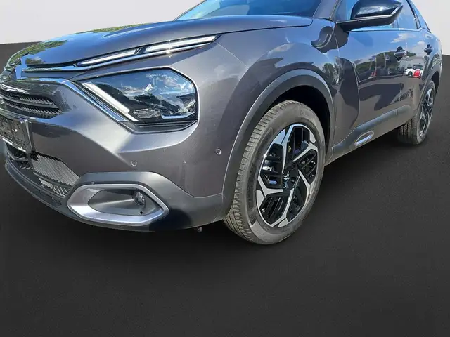 Citroen C4 view 10