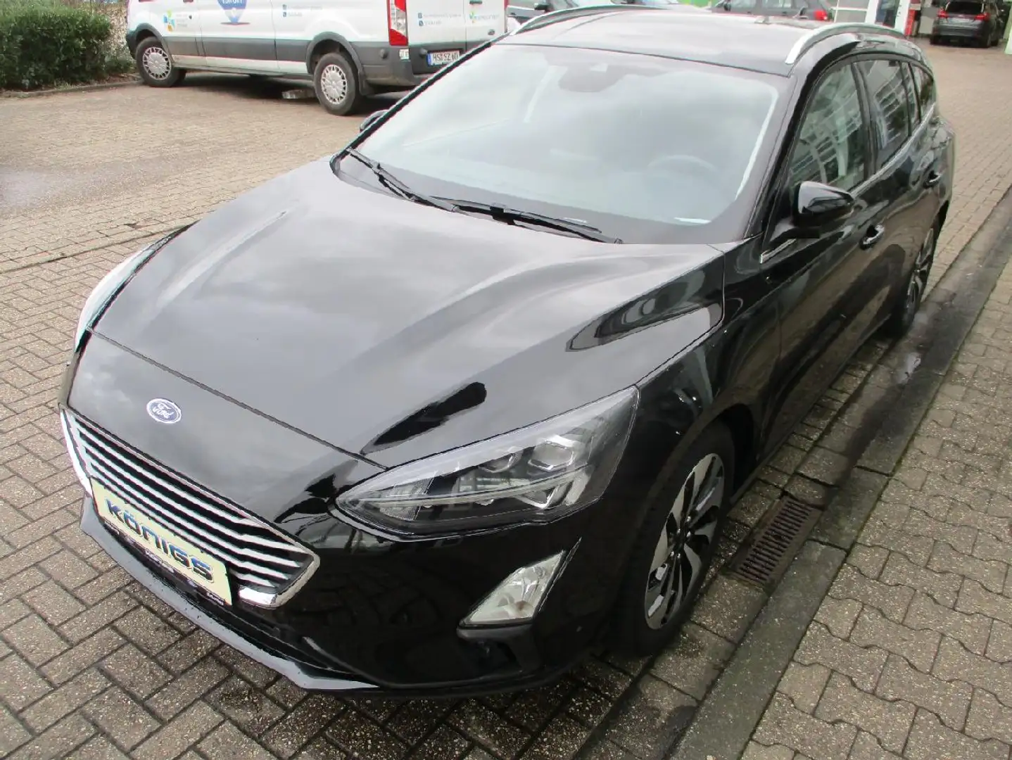 Ford Focus Cool & Connect Negro - 2