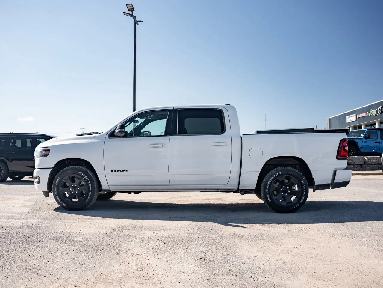 RAM 1500 снимка RAM 1500