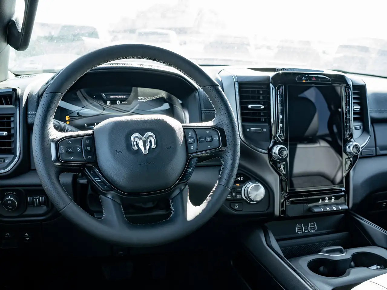 RAM 1500 снимка RAM 1500