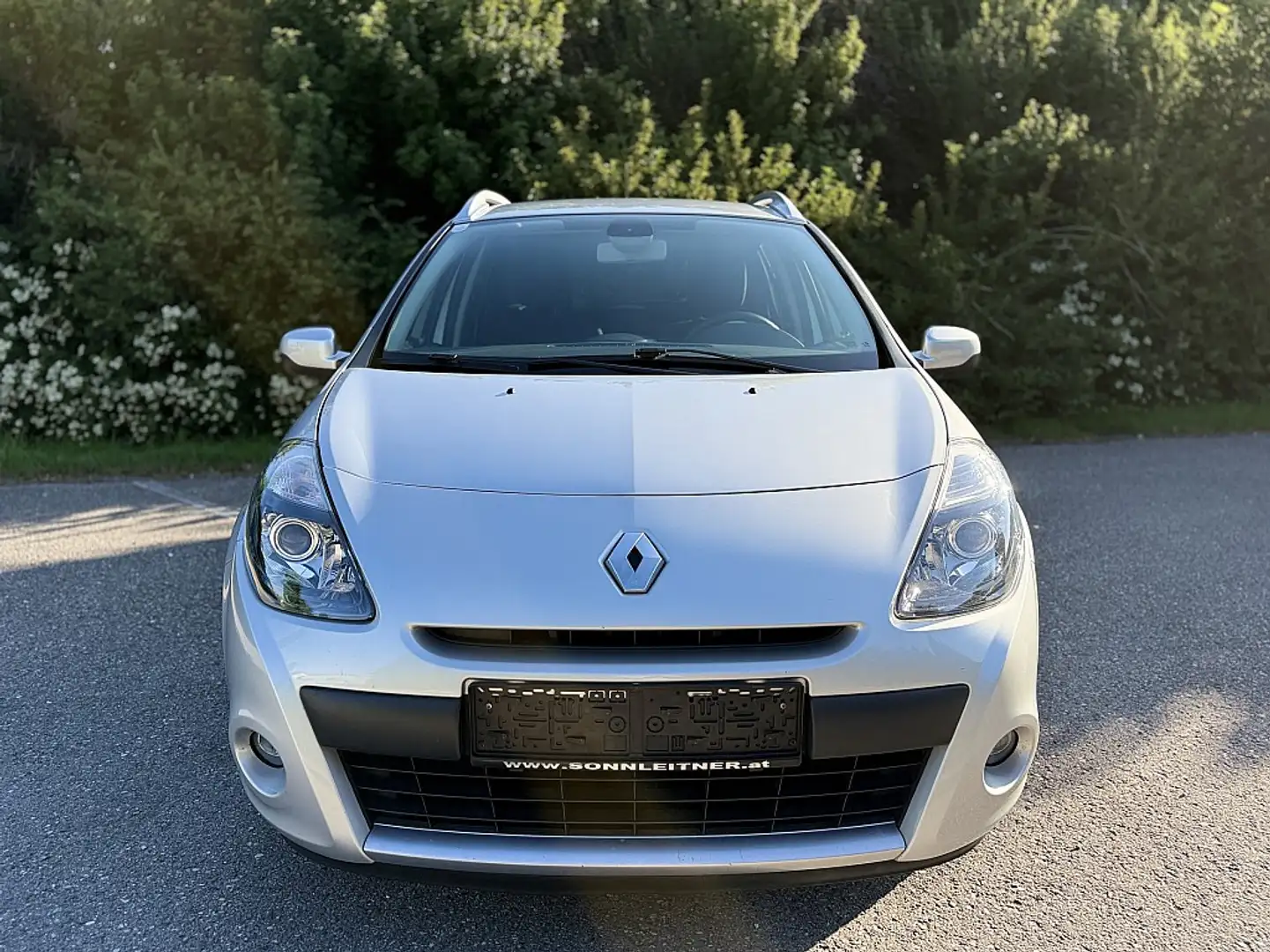 Renault Clio Grandtour Dynamique 1,2 16V *Zahnriemen neu*Ser... Silber - 2