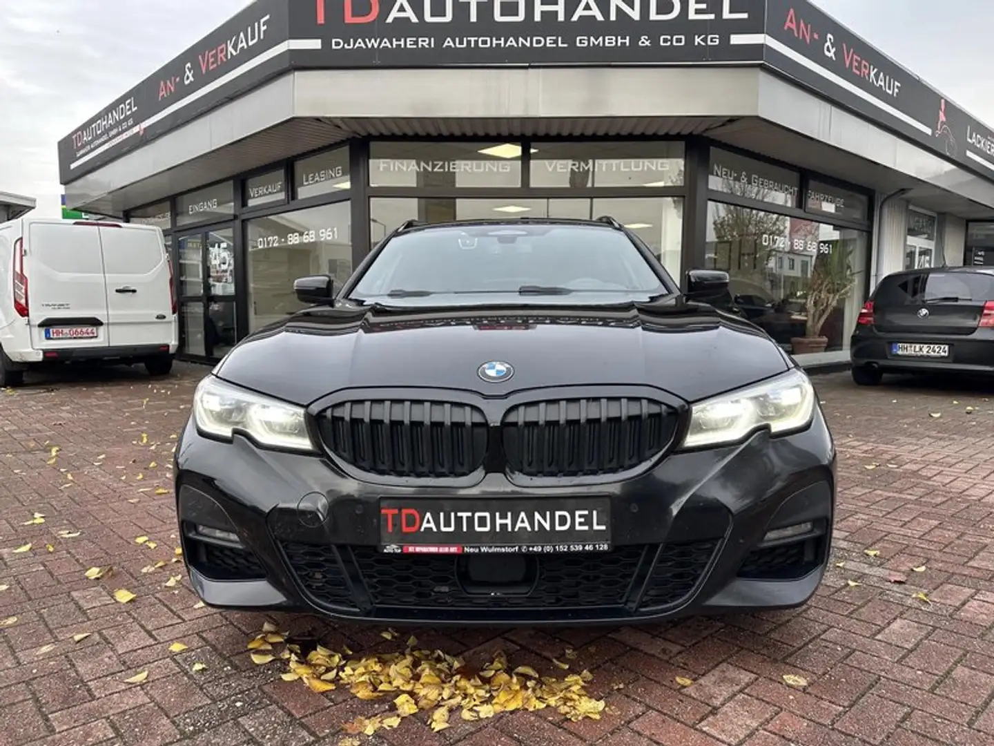 BMW 320 d xDrive M Sport Head-up-Display, Laser, AHK, Kame Noir - 2